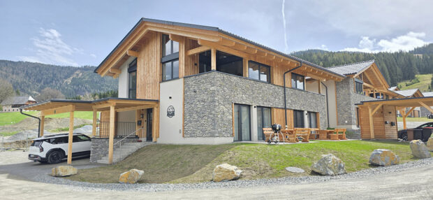 Almchalet Alpenglueck Sankt Lambrecht zomer