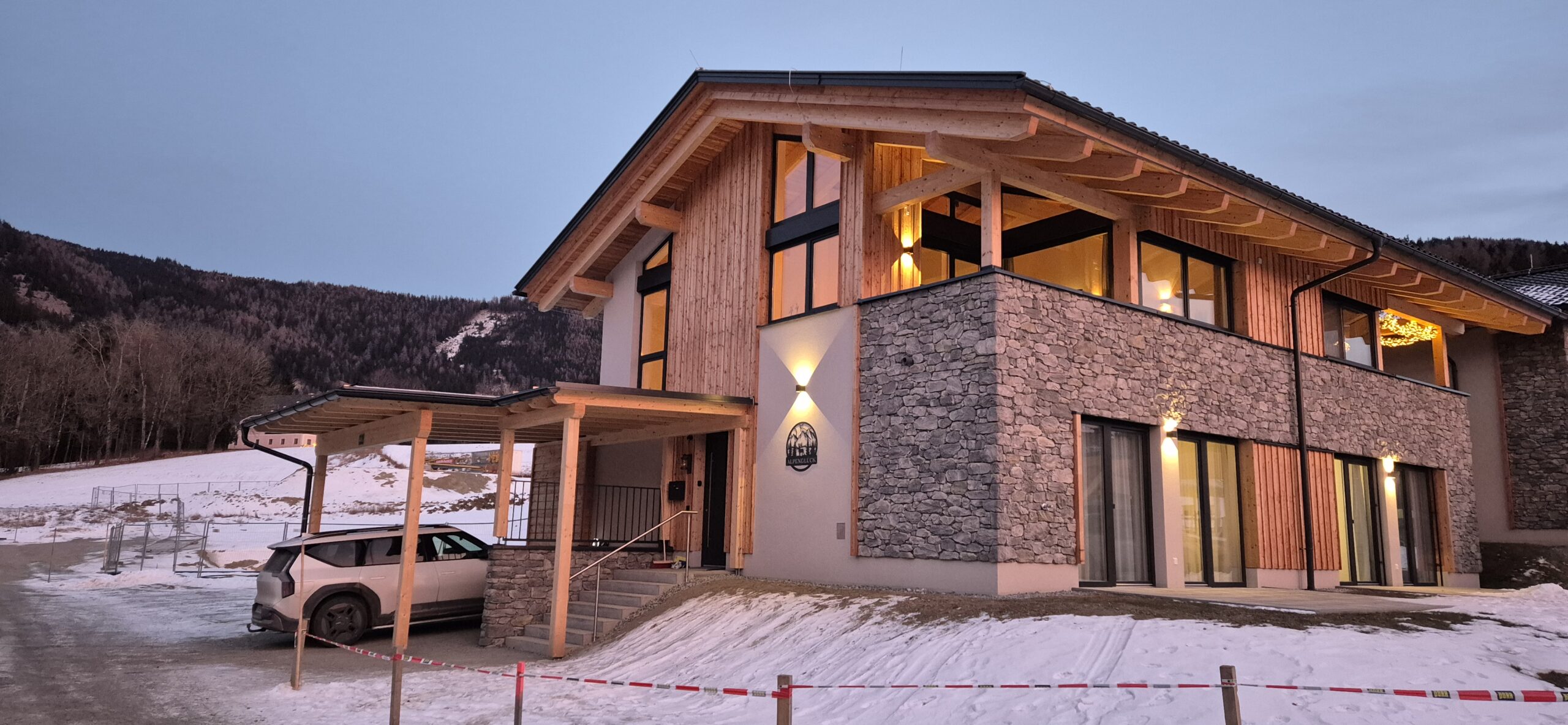 Chalet Alpenglueck by sunset